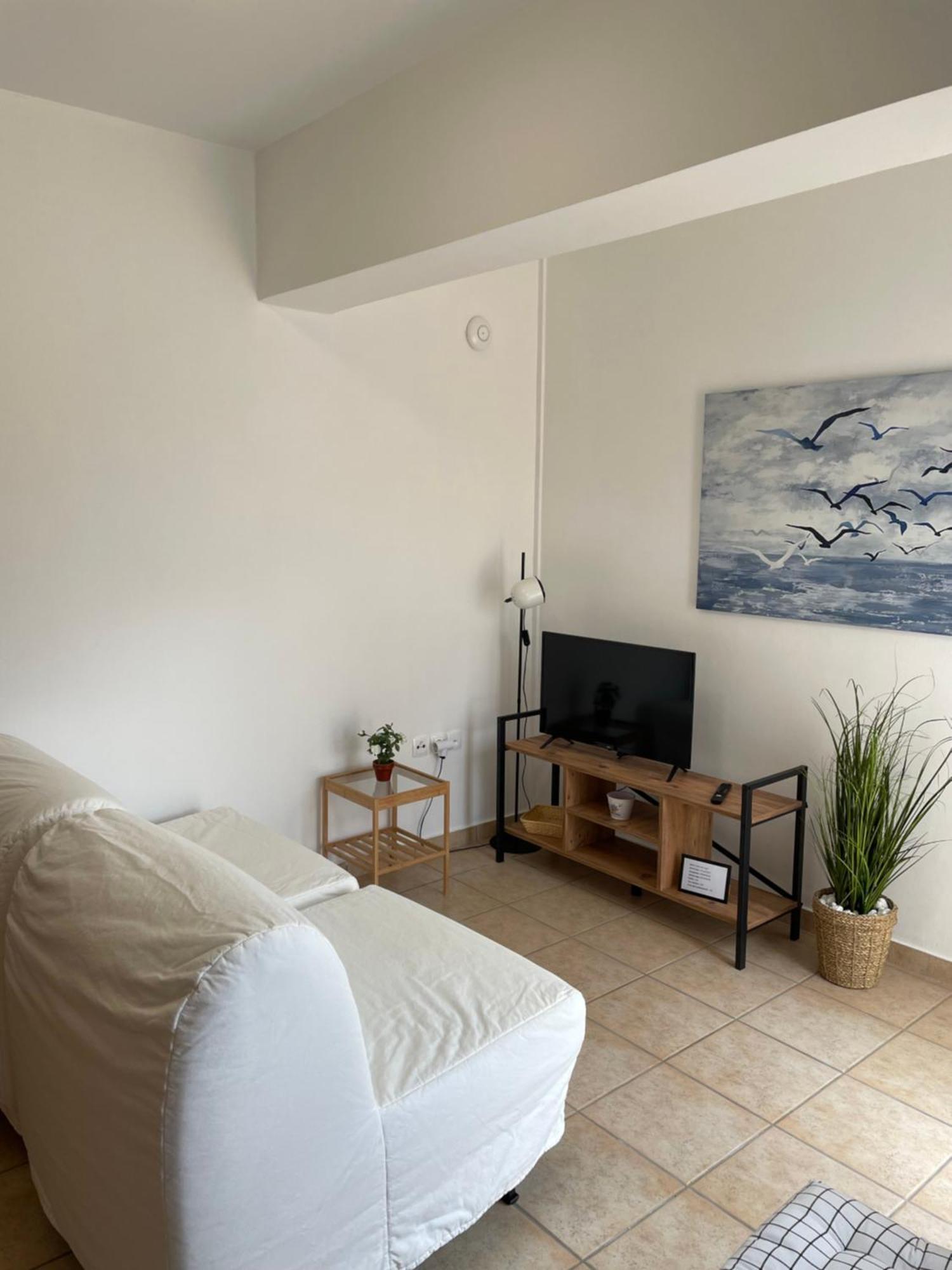 Mini Art Apartments Gerani  Extérieur photo