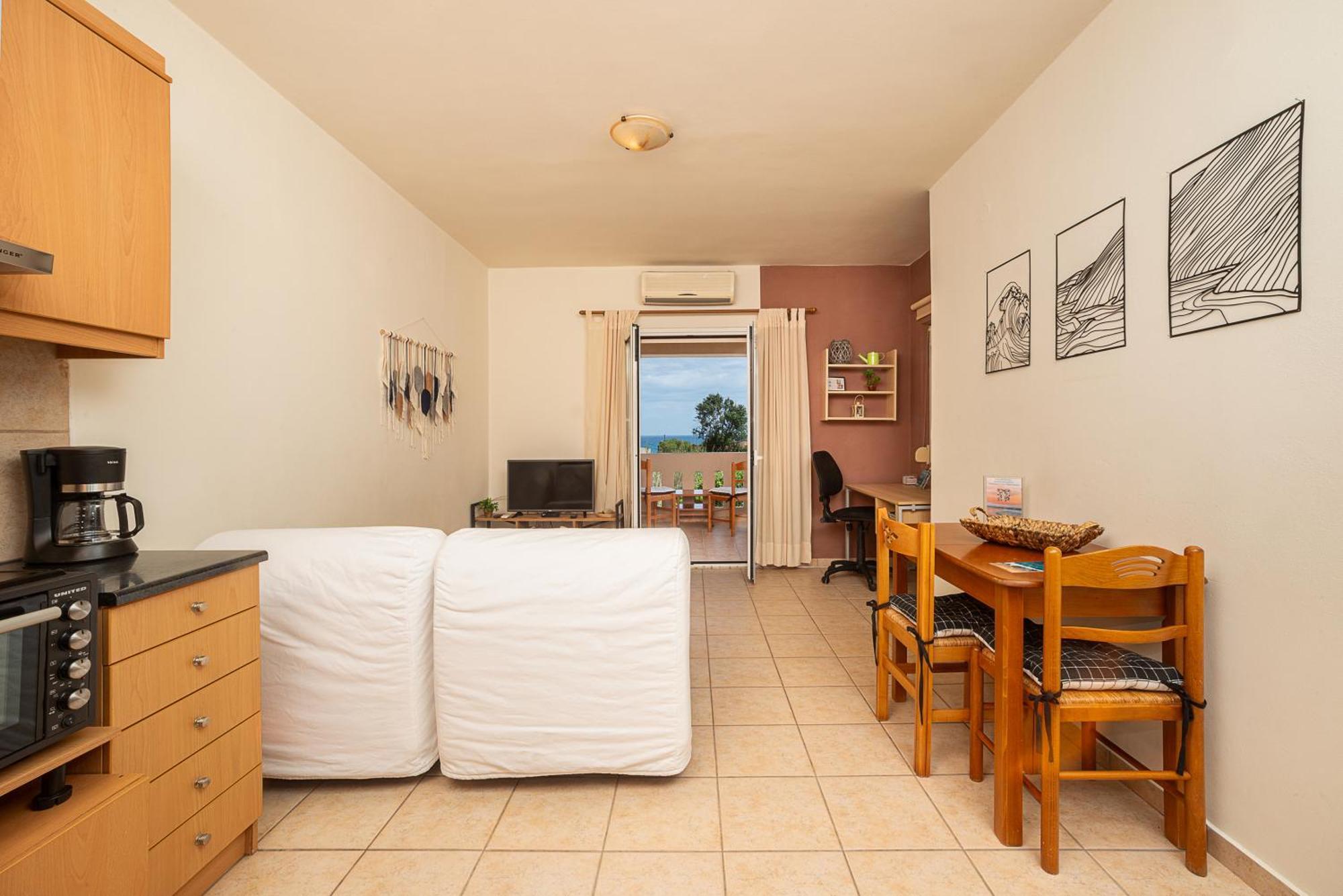 Mini Art Apartments Gerani  Extérieur photo